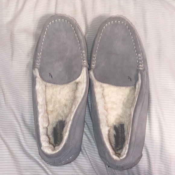 NWOT kookaburra by ugg slippers - Picture 1 of 3